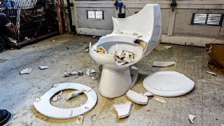 Ataşehir Tuvalet Tesisatı Tamiri Klozet Taşı Değişimi Tıkanıklık Açma