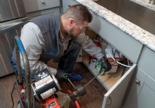 Cevizli Tesisatçı Su Tesisatçısı Sıhhi Tesisatçı