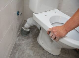 İçerenköy Tuvalet Tesisatı Tamiri Klozet Taşı Değişimi Tıkanıklık Açma